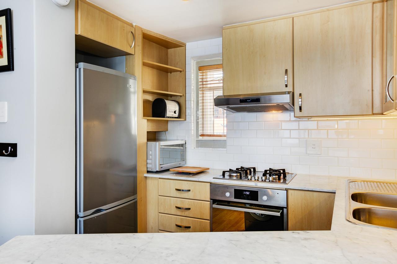 Backup-Powered Bantry Bay View 2 Bed Apartment Ciudad del Cabo Exterior foto